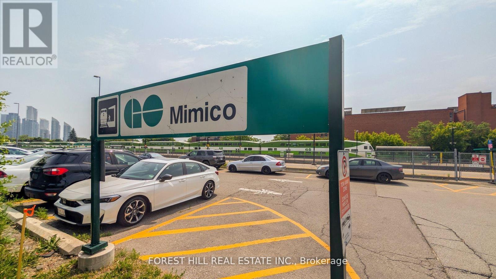 19 Simpson Avenue, Toronto (Mimico), Ontario  M8Z 1C9 - Photo 48 - W12443636