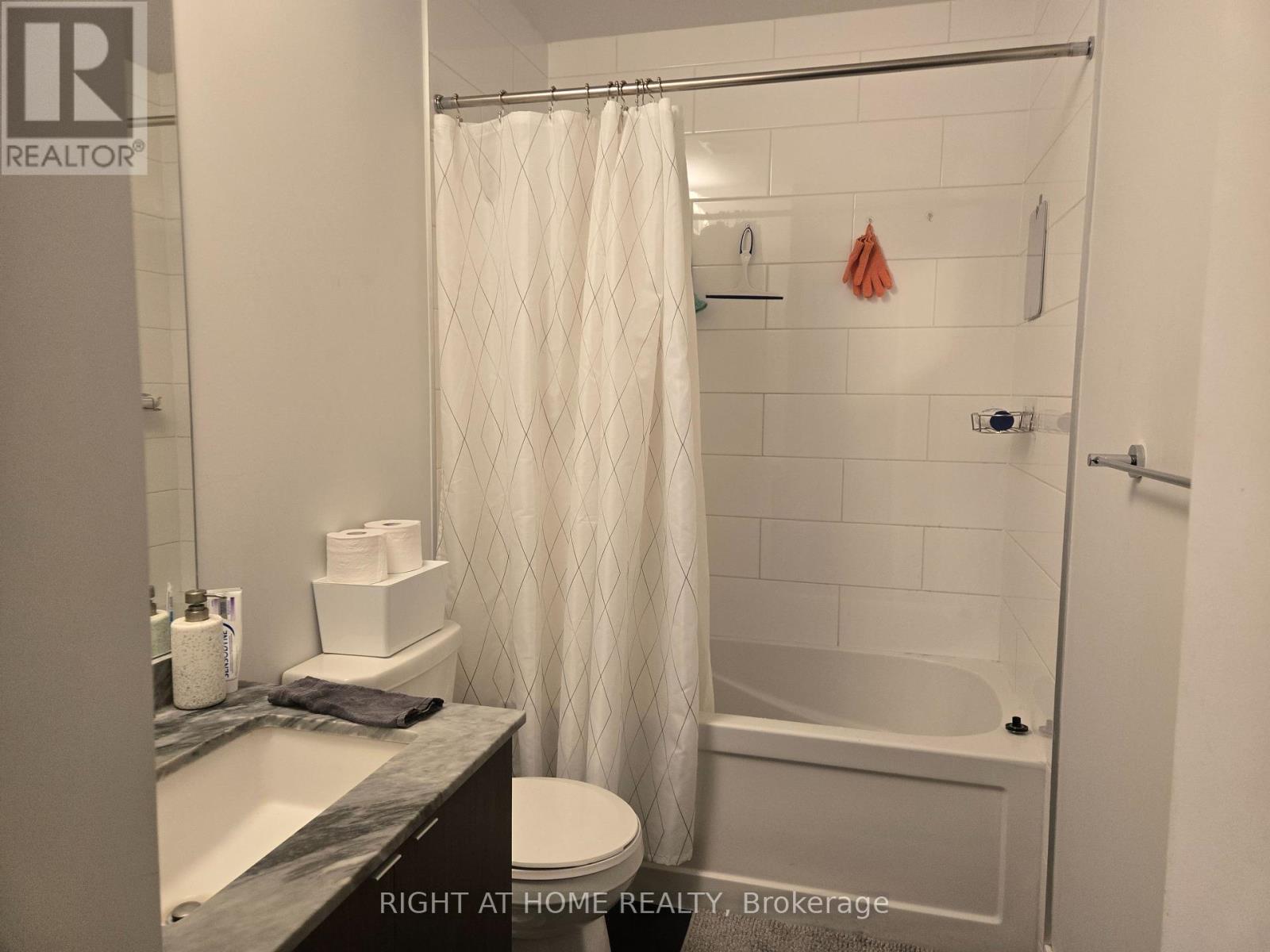 815 - 4055 Parkside Village Drive, Mississauga, Ontario  L5B 0K8 - Photo 5 - W12443637