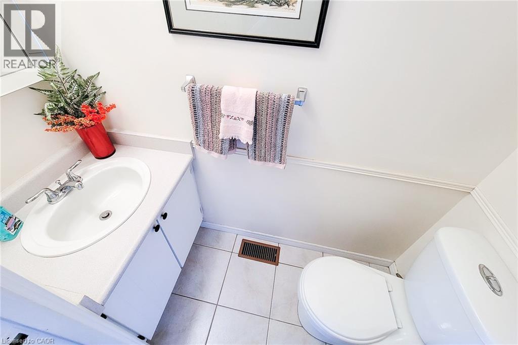 1115 Paramount Drive Unit# 88, Stoney Creek, Ontario  L8J 1P6 - Photo 21 - 40771356