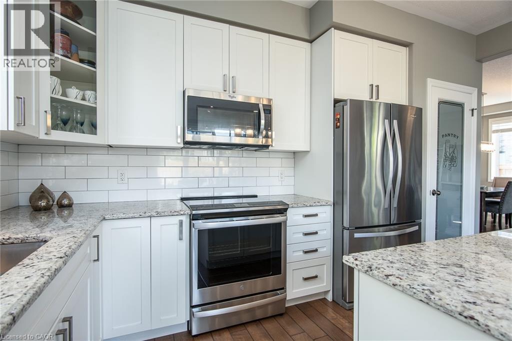 597 Sundew Drive, Waterloo, Ontario  N2V 0B9 - Photo 12 - 40775372