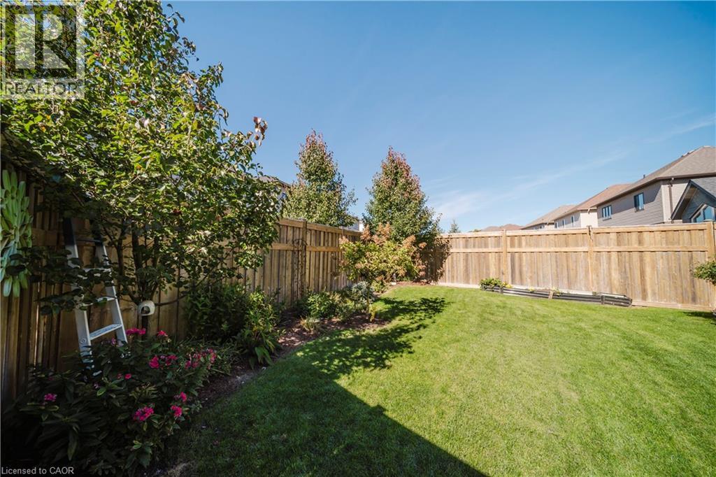 597 Sundew Drive, Waterloo, Ontario  N2V 0B9 - Photo 41 - 40775372