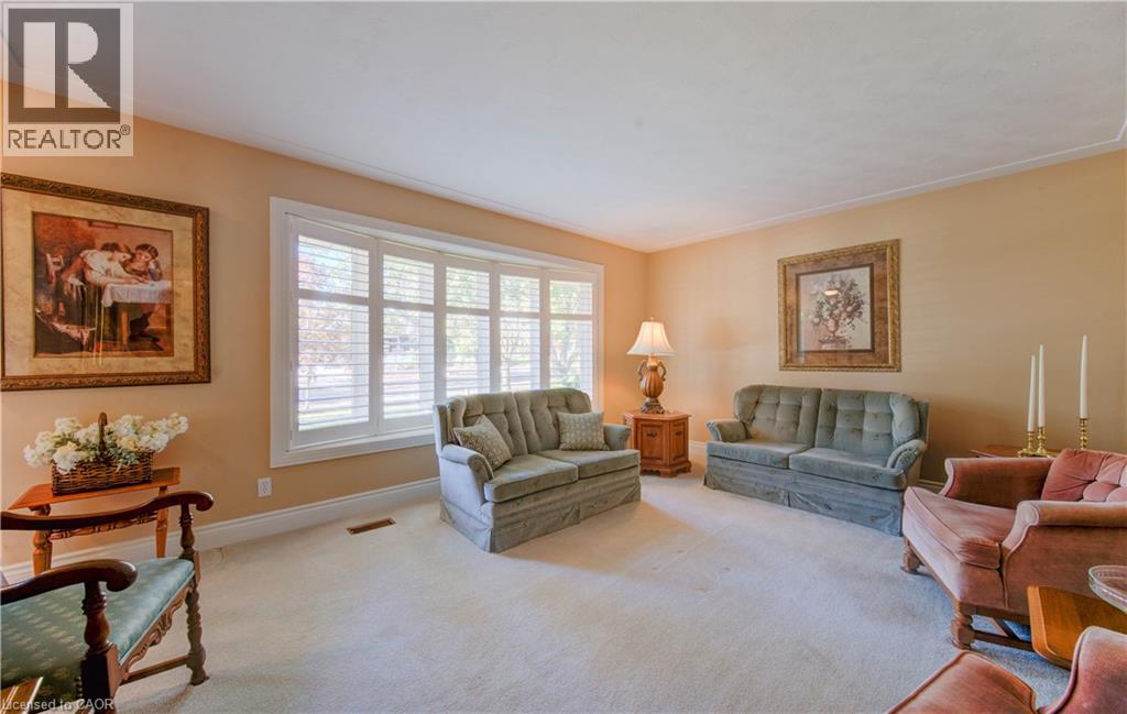 54 Tanglewood Avenue, Kitchener, Ontario  N2B 1S4 - Photo 3 - 40775314