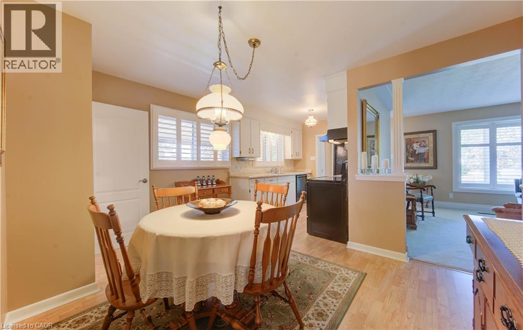54 Tanglewood Avenue, Kitchener, Ontario  N2B 1S4 - Photo 4 - 40775314