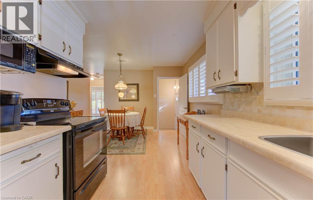 54 Tanglewood Avenue, Kitchener, Ontario  N2B 1S4 - Photo 6 - 40775314