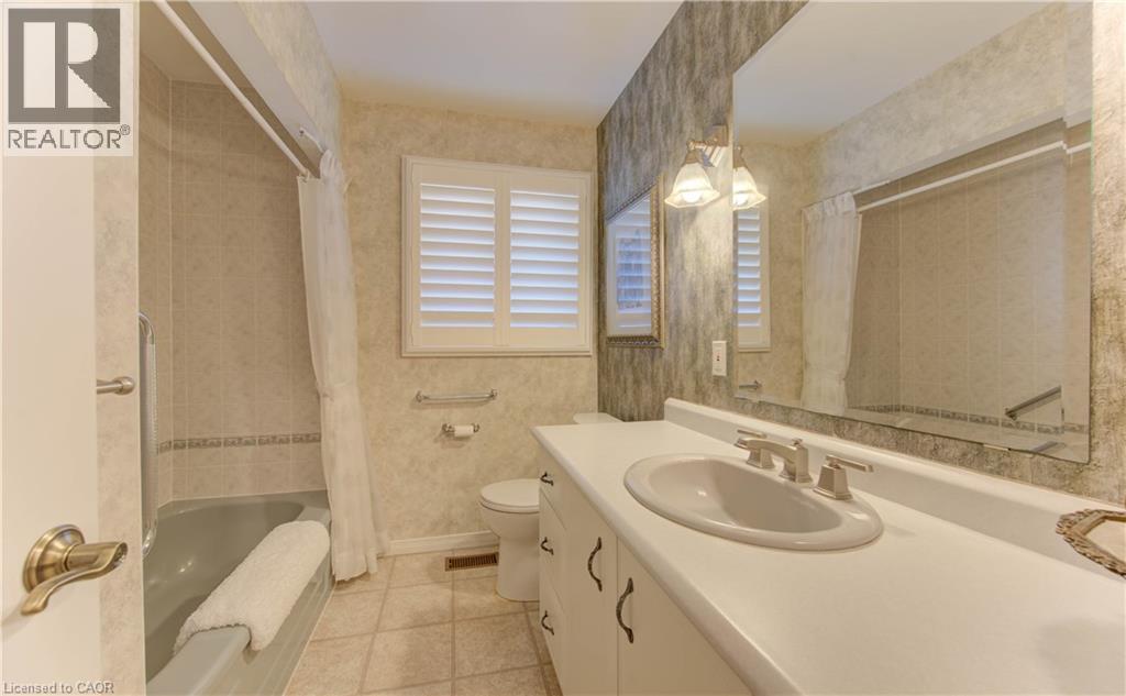 54 Tanglewood Avenue, Kitchener, Ontario  N2B 1S4 - Photo 9 - 40775314
