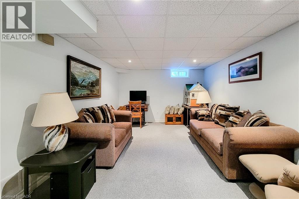 1115 Paramount Drive Unit# 88, Stoney Creek, Ontario  L8J 1P6 - Photo 37 - 40771356