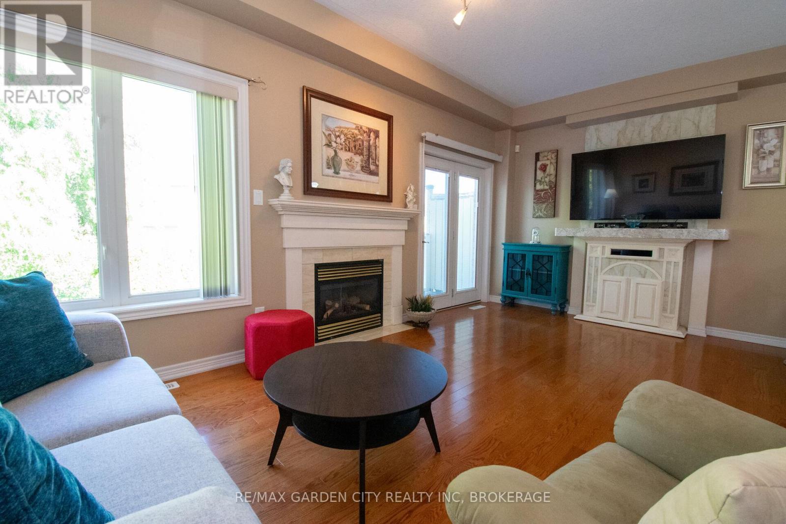 421 Queenston Street, St. Catharines (E. Chester), Ontario  L2P 2Y3 - Photo 17 - X12443698