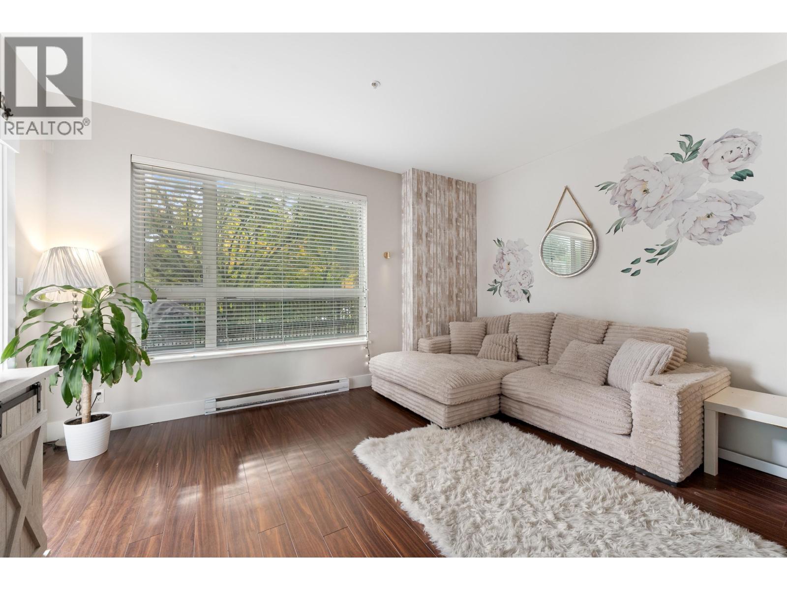 101 2351 Kelly Avenue, Port Coquitlam, British Columbia  V3C 0C6 - Photo 1 - R3055097