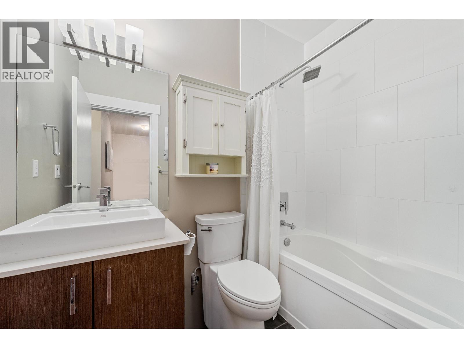 101 2351 Kelly Avenue, Port Coquitlam, British Columbia  V3C 0C6 - Photo 12 - R3055097