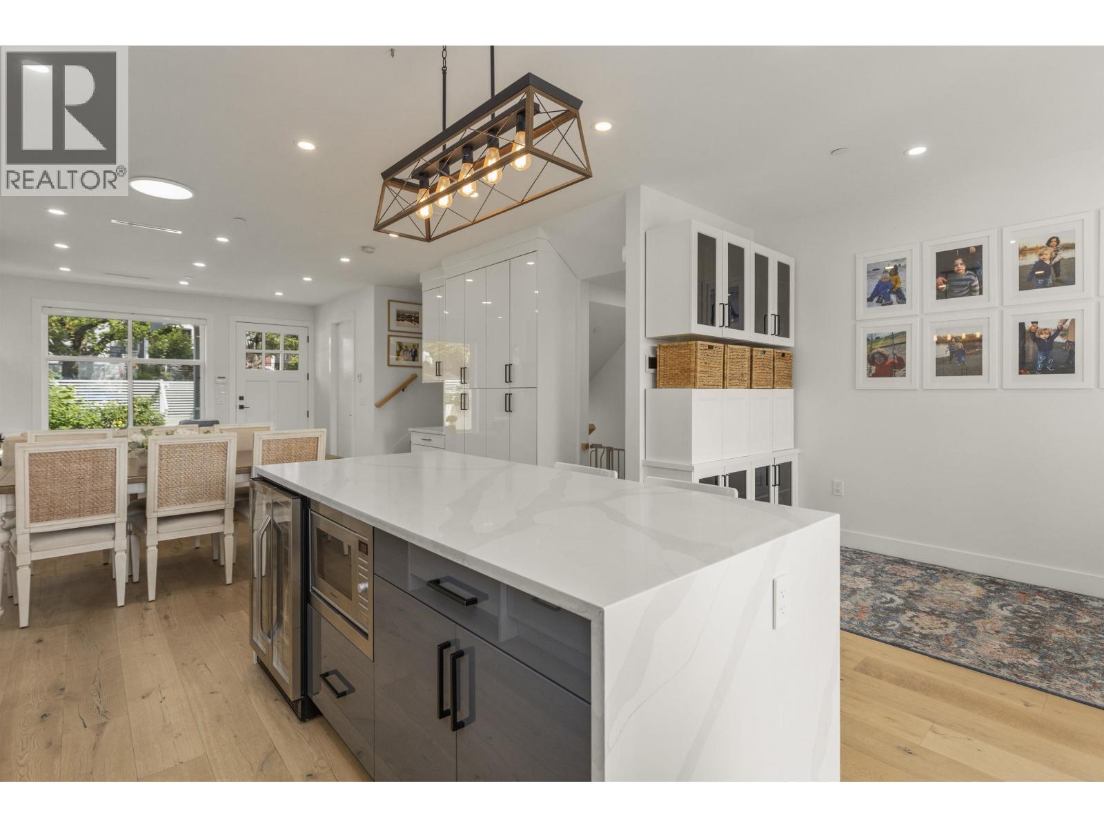 2666 E 6th Avenue, Vancouver, British Columbia  V5M 1R3 - Photo 12 - R3055106
