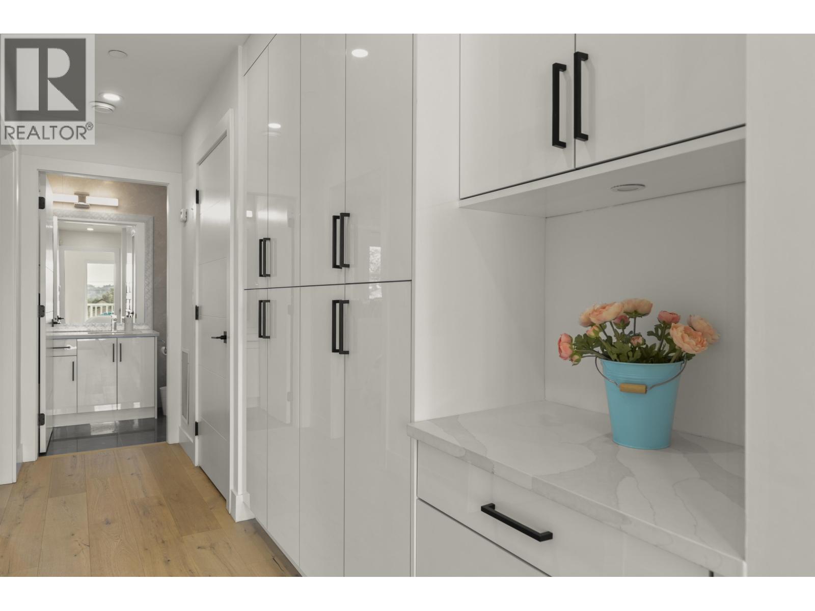 2666 E 6th Avenue, Vancouver, British Columbia  V5M 1R3 - Photo 24 - R3055106