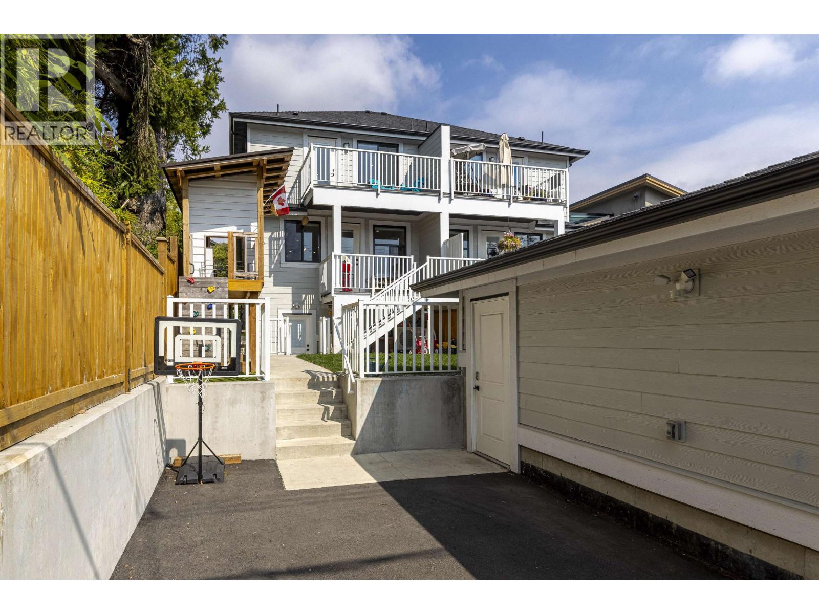 2666 E 6th Avenue, Vancouver, British Columbia  V5M 1R3 - Photo 32 - R3055106