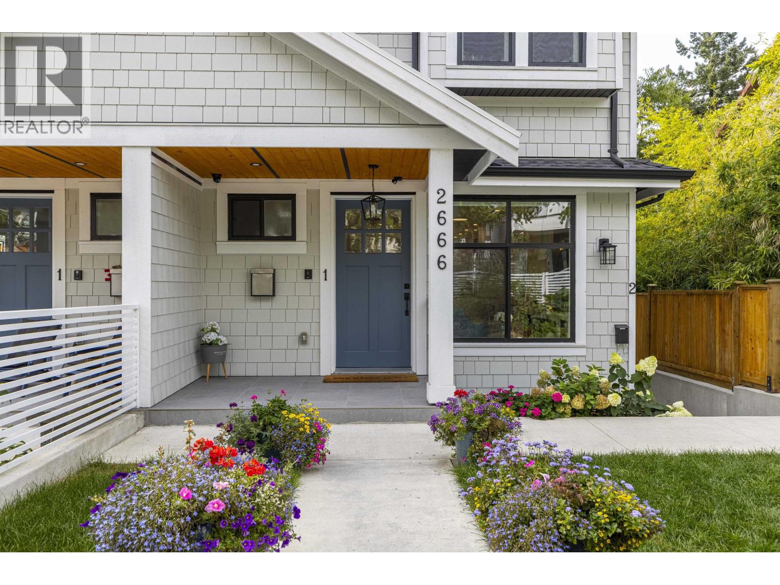 2666 E 6th Avenue, Vancouver, British Columbia  V5M 1R3 - Photo 7 - R3055106