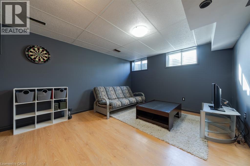 118 Silurian Drive, Guelph, Ontario  N1E 7G1 - Photo 19 - 40776149