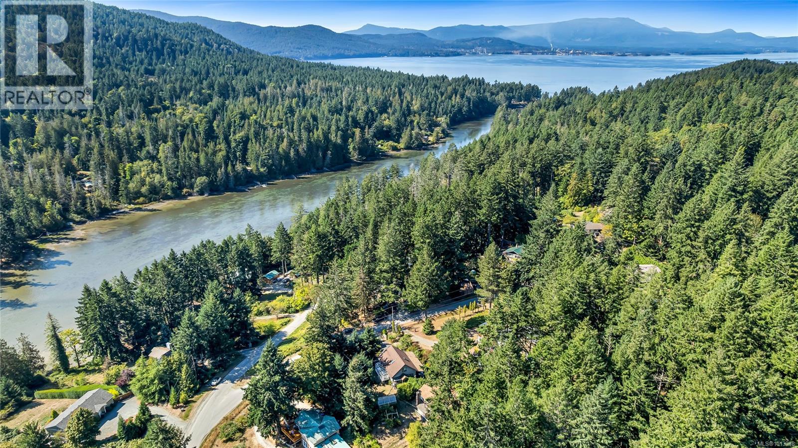 107 Pine Pl, Salt Spring, British Columbia  V8K 2N4 - Photo 27 - 1013918