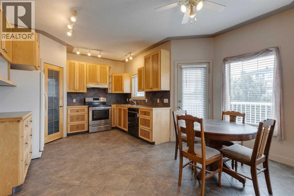 225 Bayside Place Sw, Airdrie, Alberta  T4B 2X4 - Photo 17 - A2255007