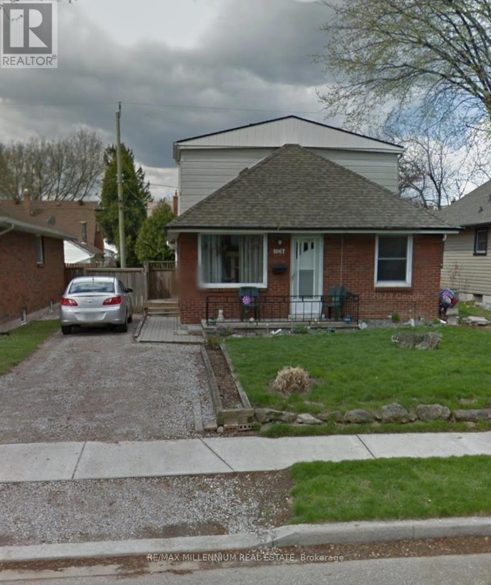 1067 ST LOUIS STREET, Windsor, Ontario