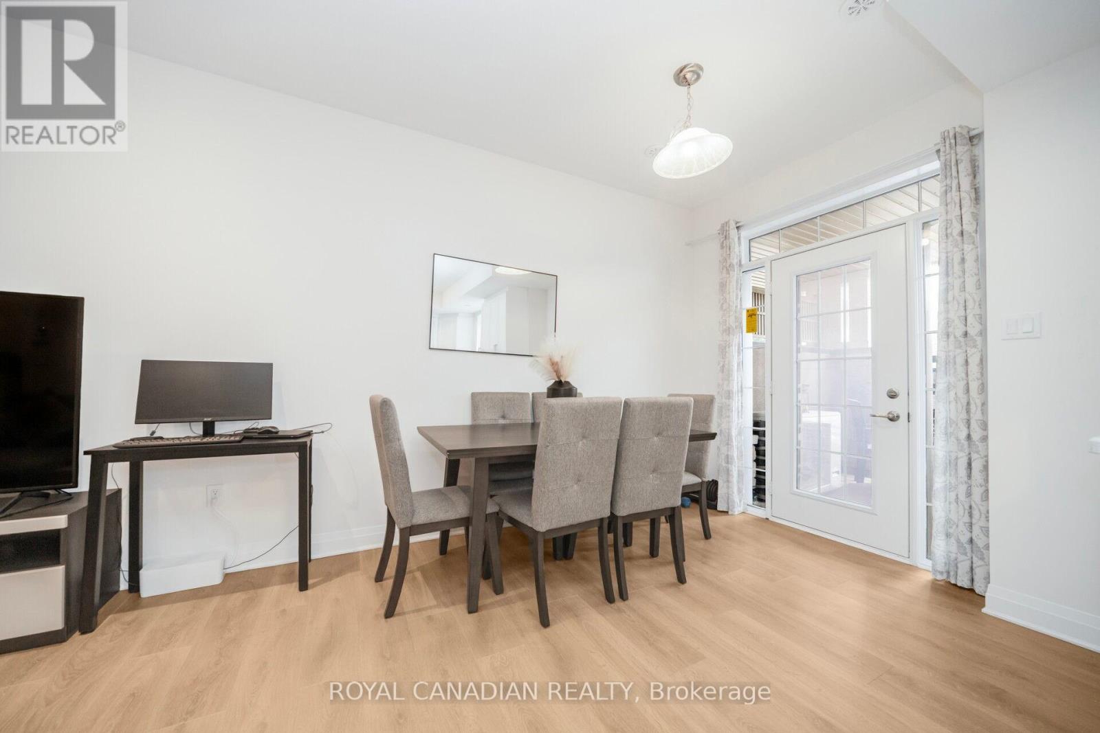 43 - 305 Garner Road, Hamilton, Ontario  L9G 3K9 - Photo 18 - X12443614