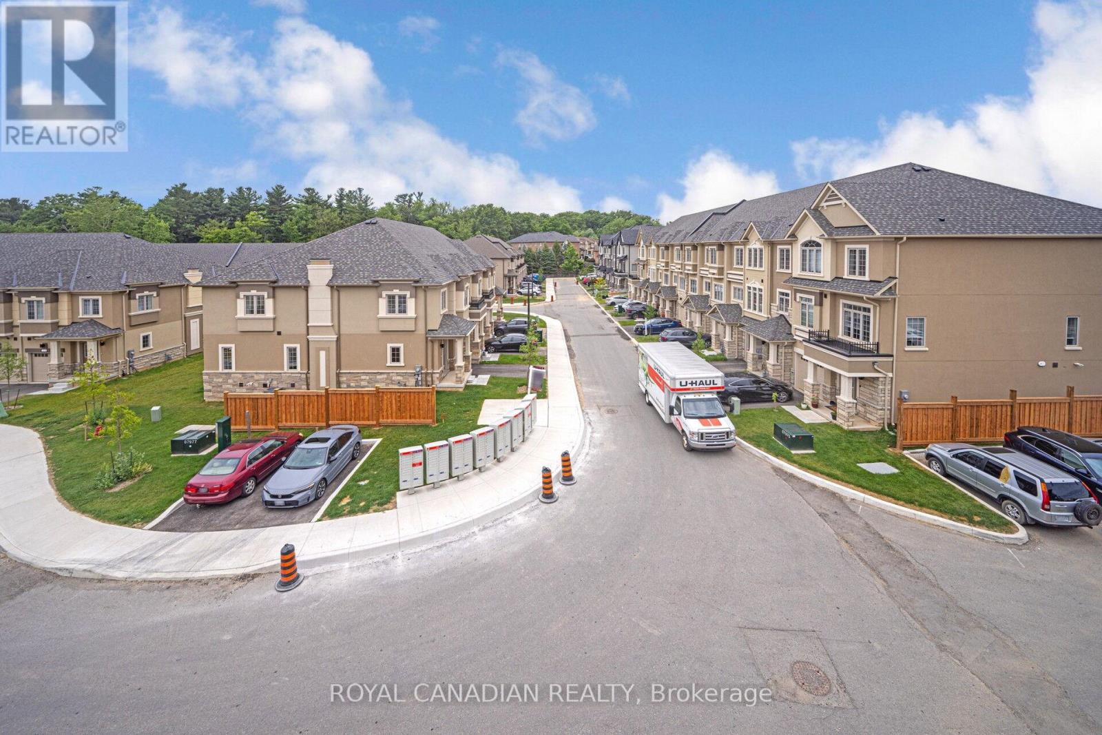 43 - 305 Garner Road, Hamilton, Ontario  L9G 3K9 - Photo 42 - X12443614