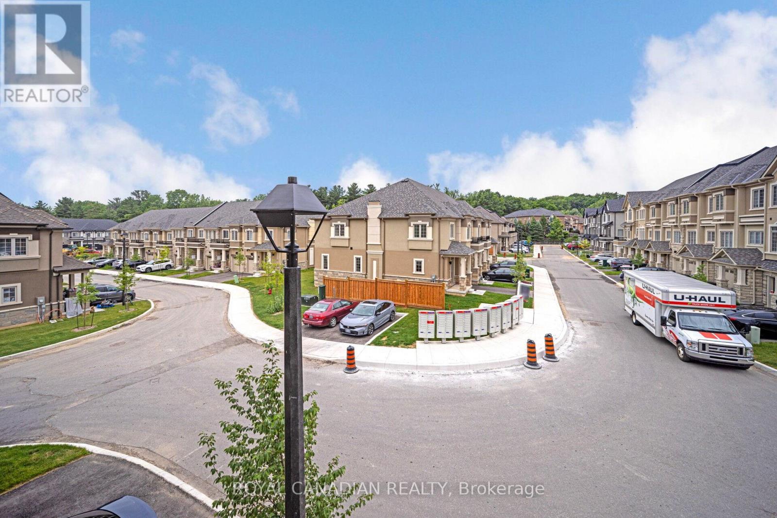 43 - 305 Garner Road, Hamilton, Ontario  L9G 3K9 - Photo 48 - X12443614