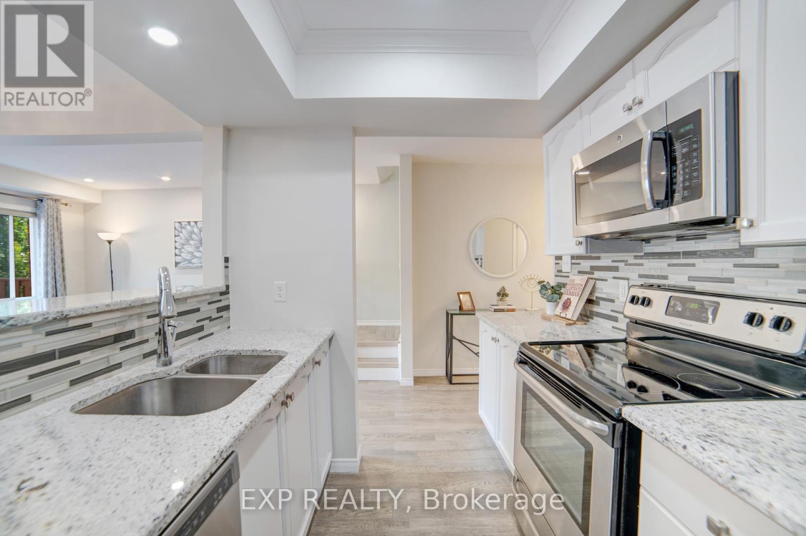 26 - 30 Bryan Court W, Kitchener, Ontario  N2A 4J5 - Photo 10 - X12443635