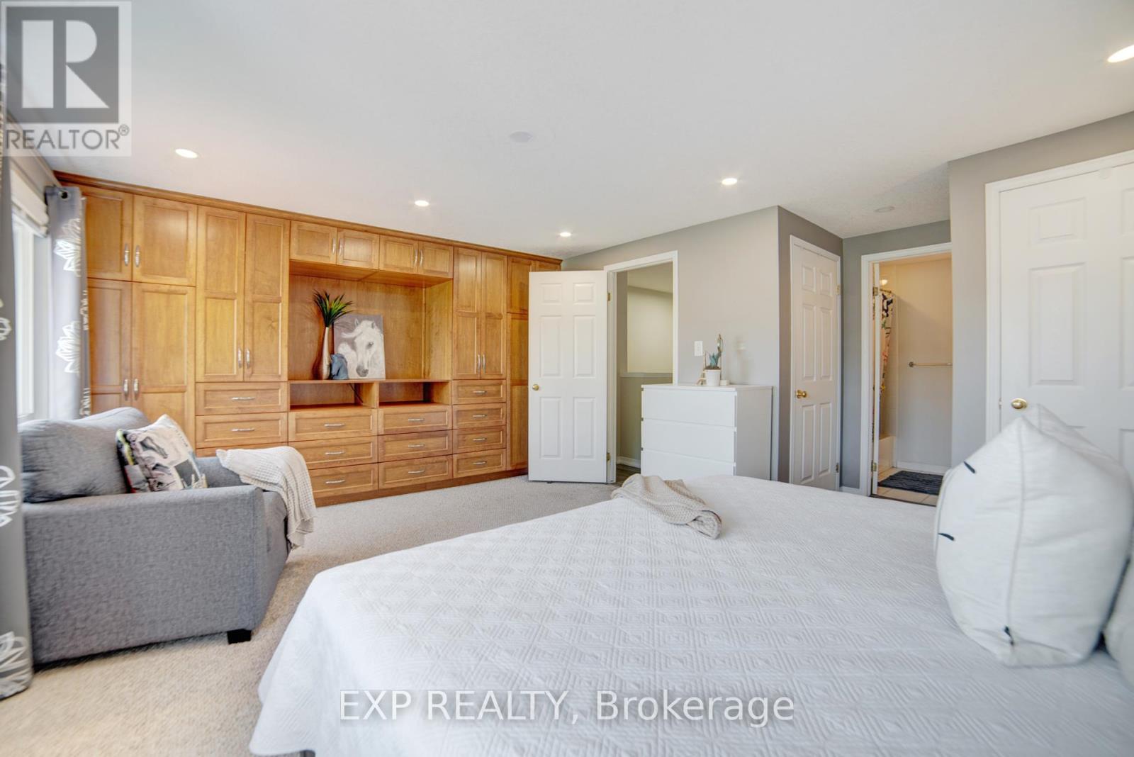 26 - 30 Bryan Court W, Kitchener, Ontario  N2A 4J5 - Photo 21 - X12443635