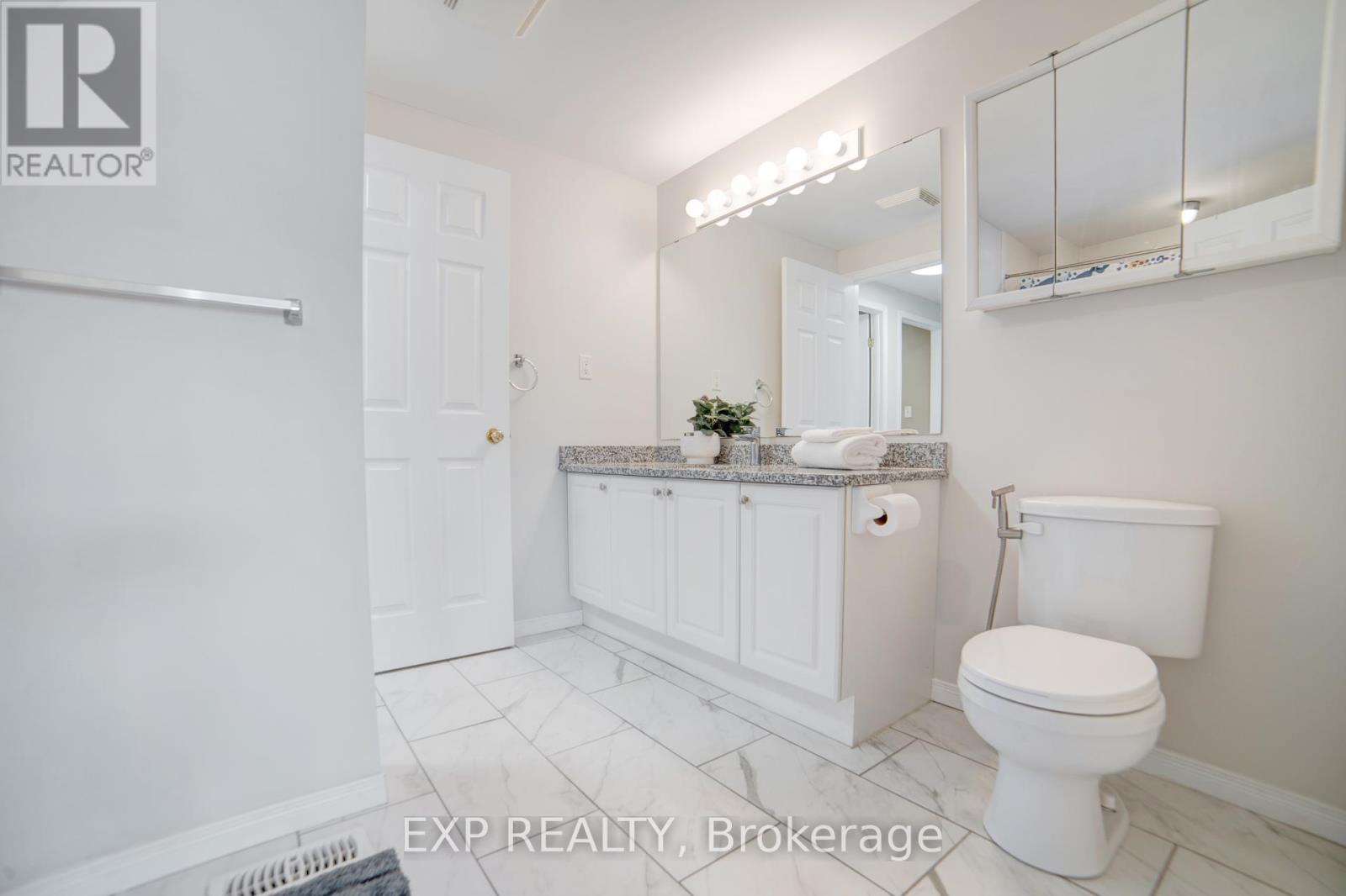26 - 30 Bryan Court W, Kitchener, Ontario  N2A 4J5 - Photo 23 - X12443635
