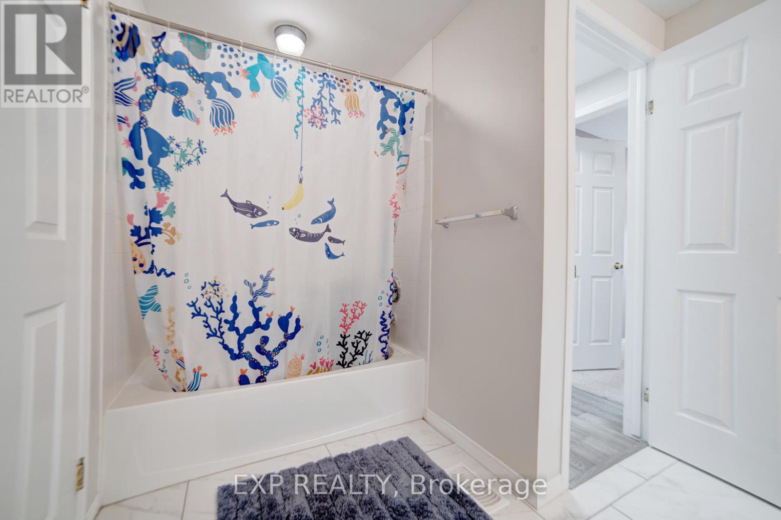 26 - 30 Bryan Court W, Kitchener, Ontario  N2A 4J5 - Photo 24 - X12443635