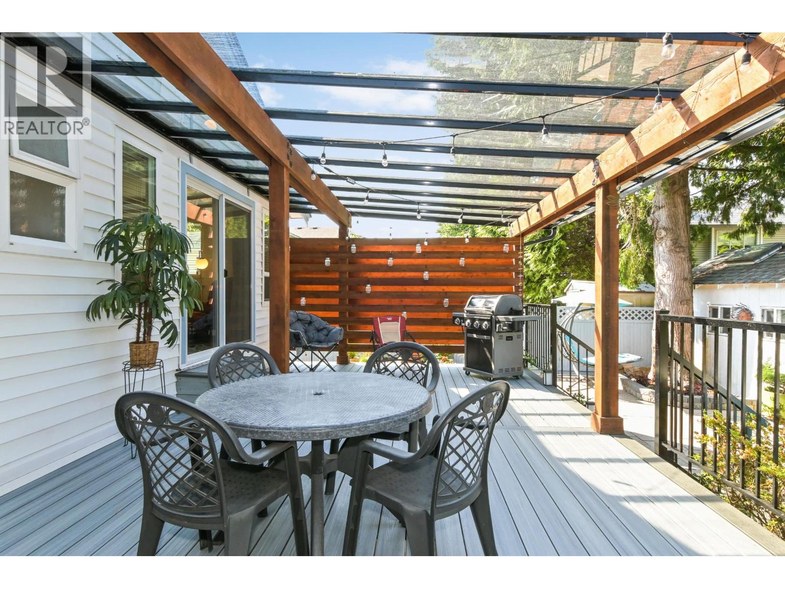 12201 Irving Street, Maple Ridge, British Columbia  V2X 9S2 - Photo 12 - R3052334