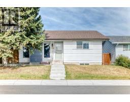 6712 23 Avenue NE Pineridge