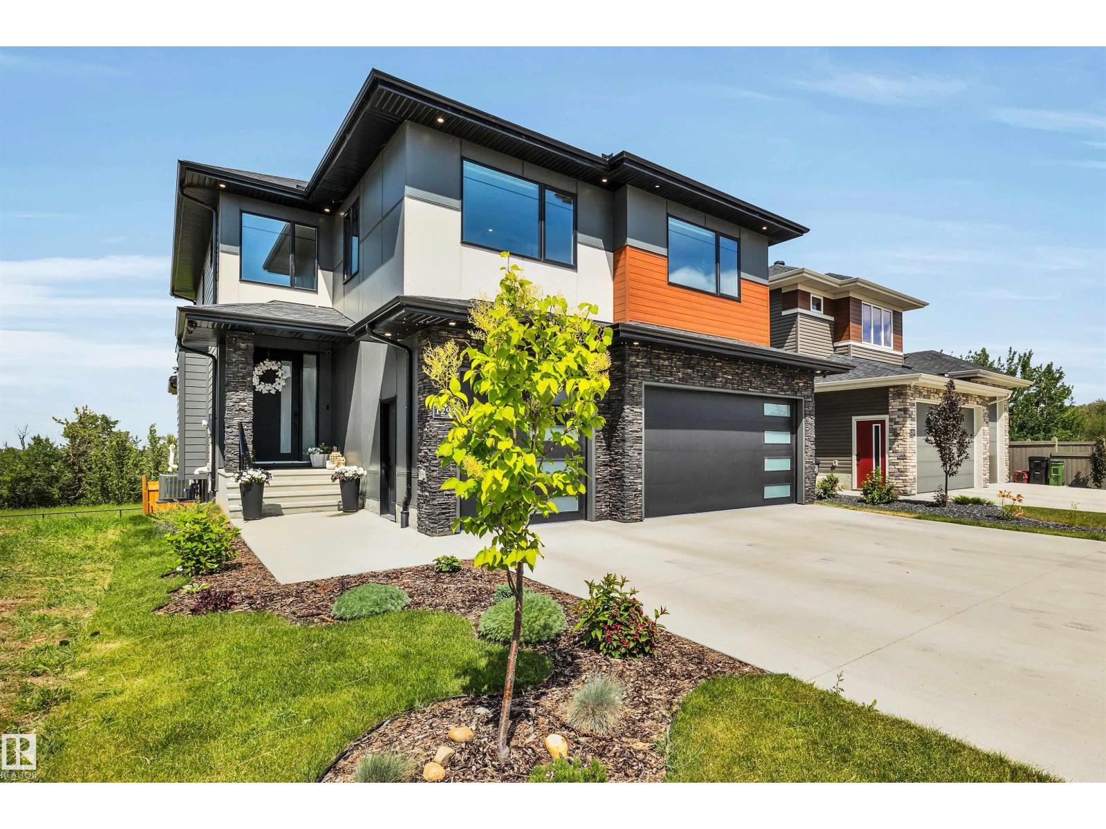 1293 Peregrine Tc Nw, Edmonton, Alberta  T5S 0M4 - Photo 4 - E4460712