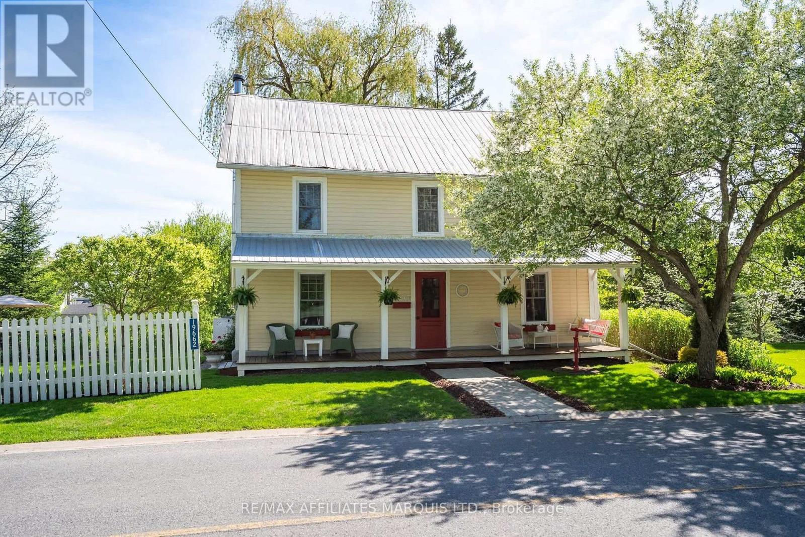19662 John Street, South Glengarry, Ontario  K0C 2J0 - Photo 4 - X12443668