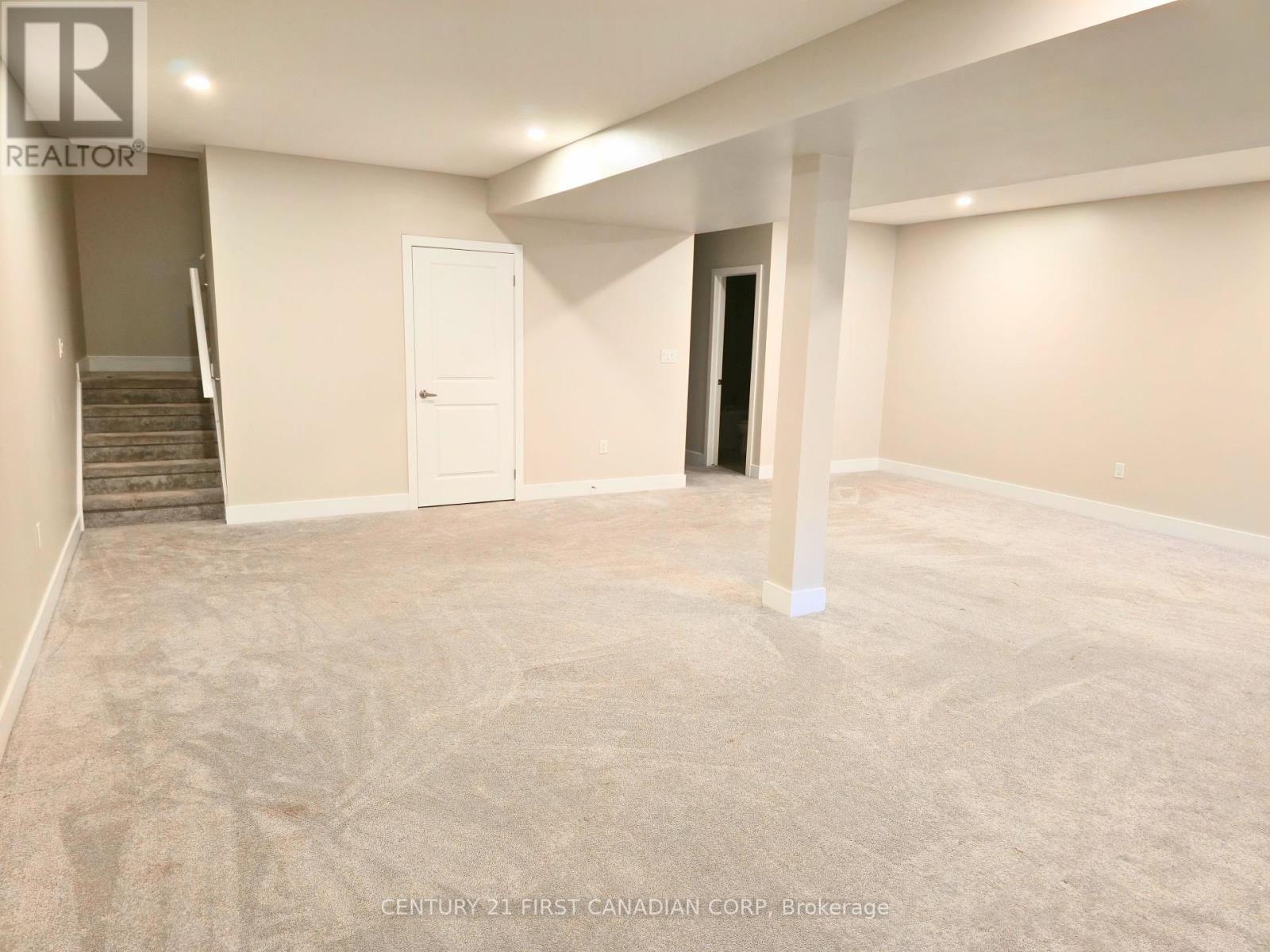 39 - 745 Chelton Road, London South, Ontario  N6M 0A2 - Photo 13 - X12392730