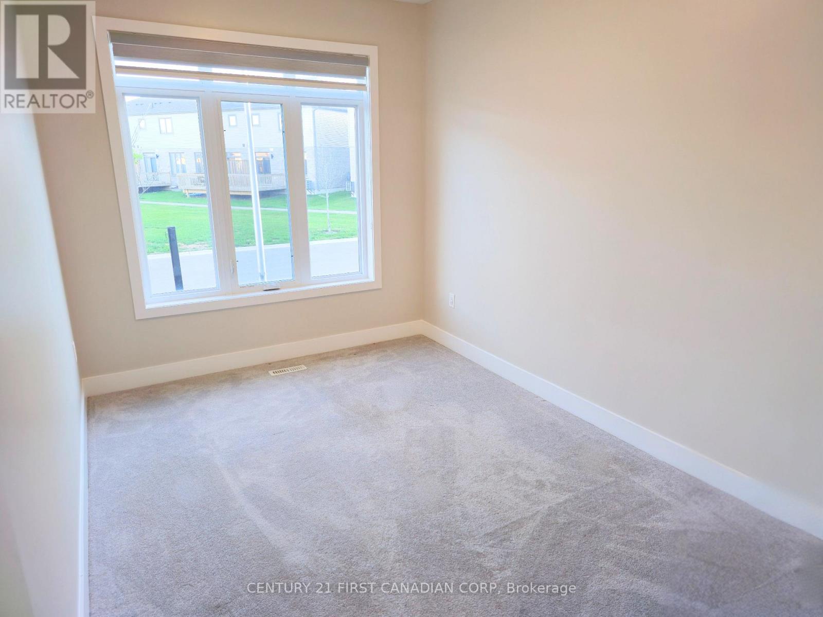 39 - 745 Chelton Road, London South, Ontario  N6M 0A2 - Photo 7 - X12392730