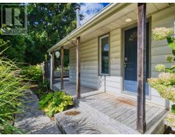 33 DUNDAS CRESCENT, St. Catharines, Ontario