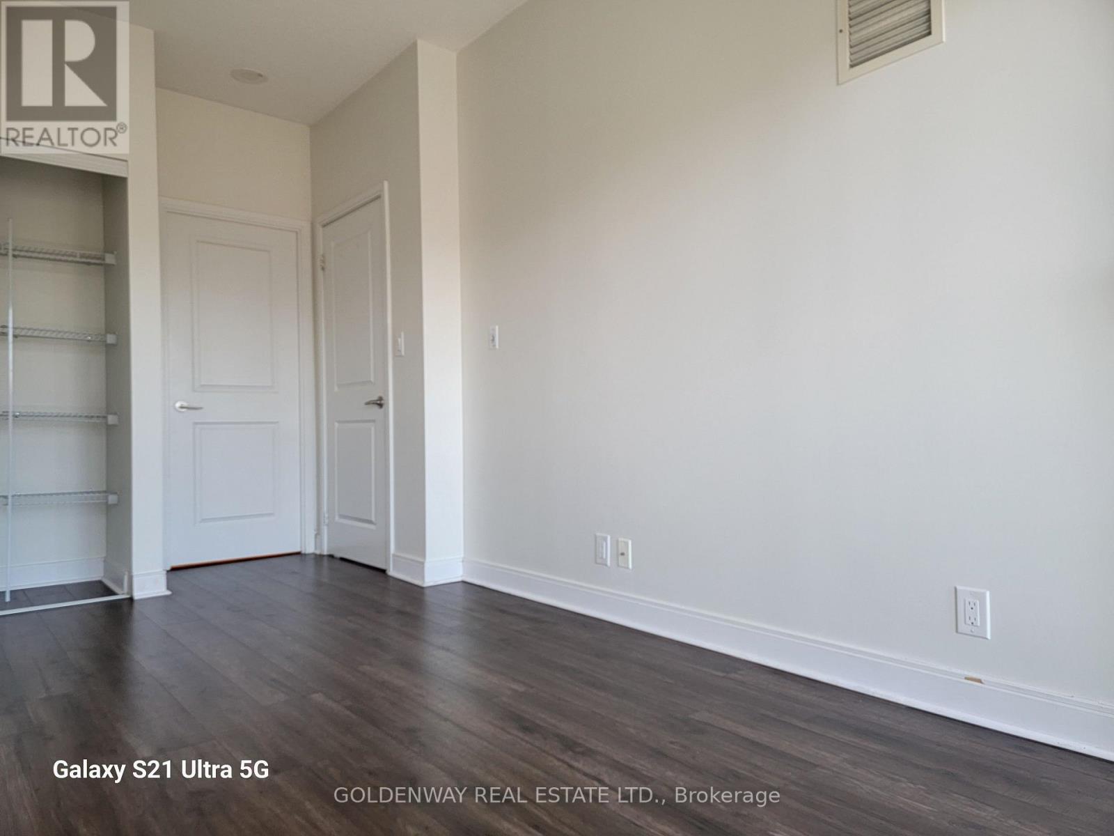 1302 - 60 Absolute Avenue, Mississauga, Ontario  L4T 0A9 - Photo 16 - W12435622