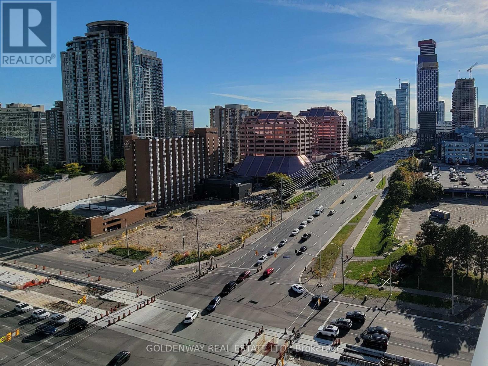 1302 - 60 Absolute Avenue, Mississauga, Ontario  L4T 0A9 - Photo 4 - W12435622