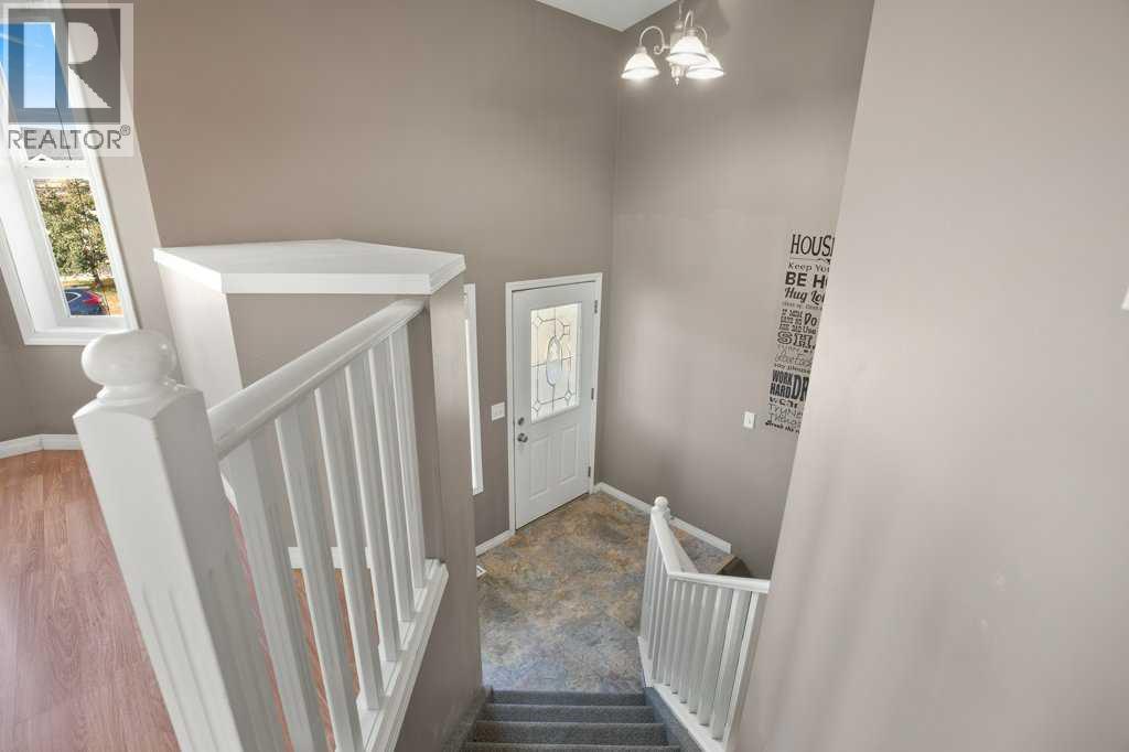 137 Rolling Hills Ridge, Blackfalds, Alberta  T0M 0J0 - Photo 3 - A2261945