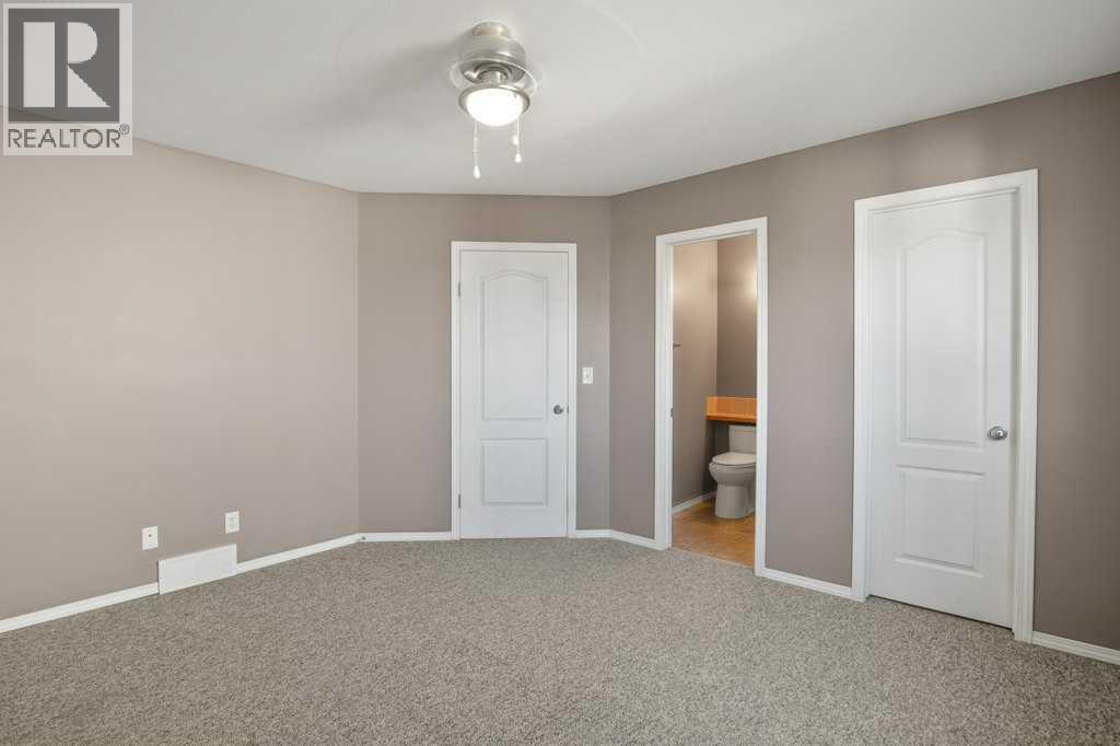 137 Rolling Hills Ridge, Blackfalds, Alberta  T0M 0J0 - Photo 12 - A2261945