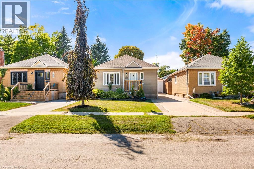 291 MAPLE Avenue, Kitchener, Ontario