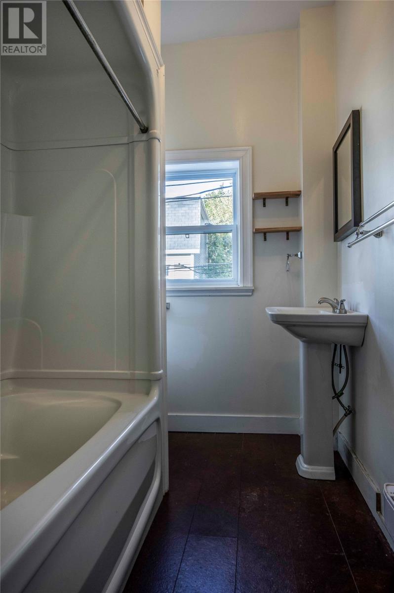 5 Balsam Street, St John's, Newfoundland & Labrador  A1C 4B6 - Photo 10 - 1291203