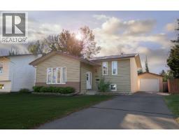 897 Red Crow Boulevard W Indian Battle Heights, Lethbridge, Ca