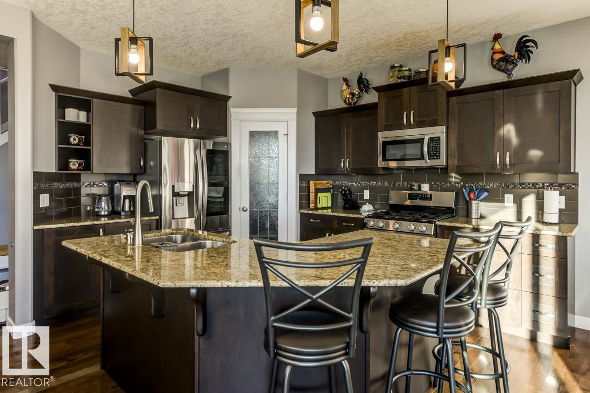 63 Lakewood Bv, Beaumont, Alberta  T4X 0B5 - Photo 14 - E4460713