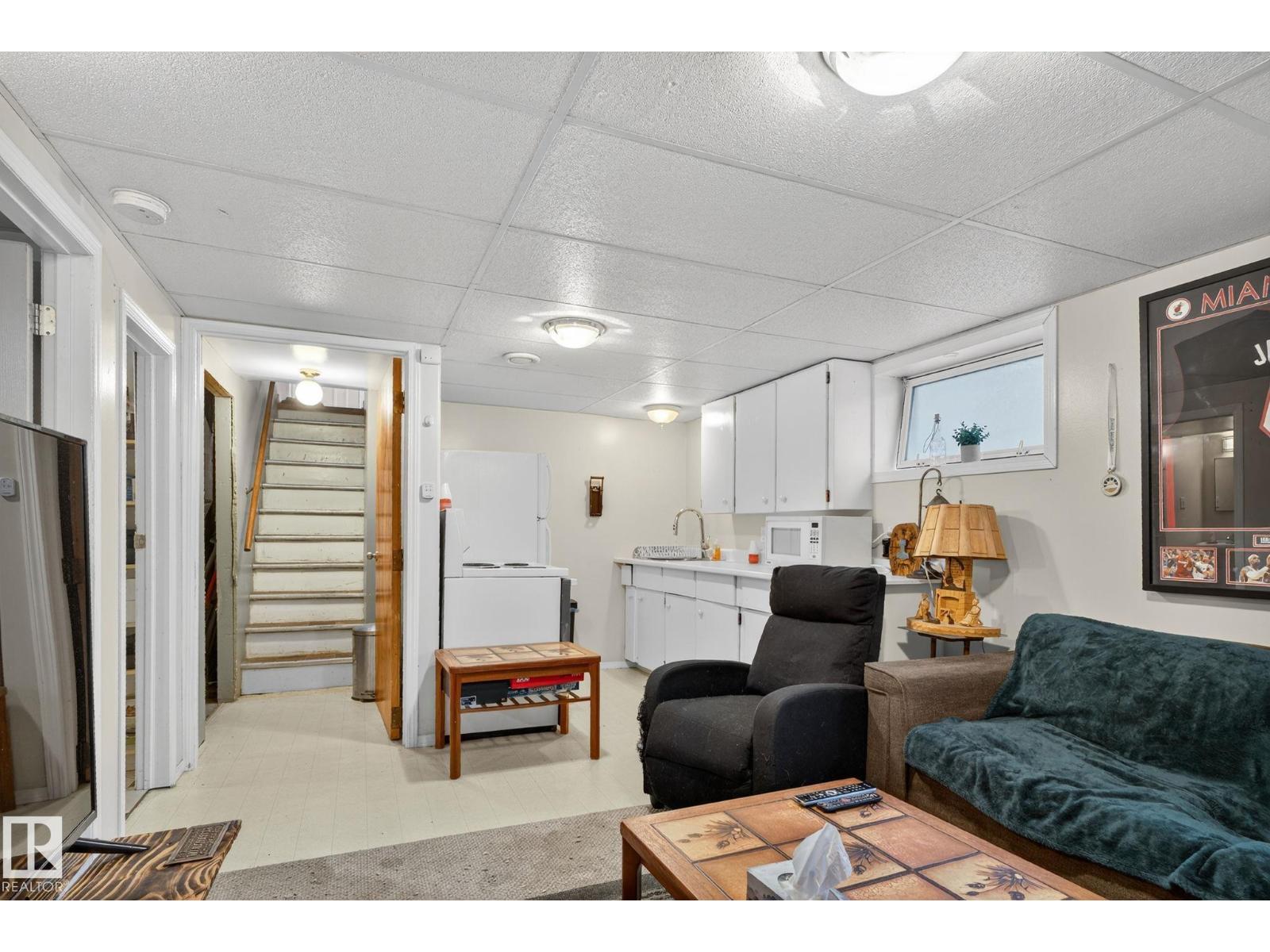 11621 101 St Nw, Edmonton, Alberta  T5G 2B3 - Photo 18 - E4460715