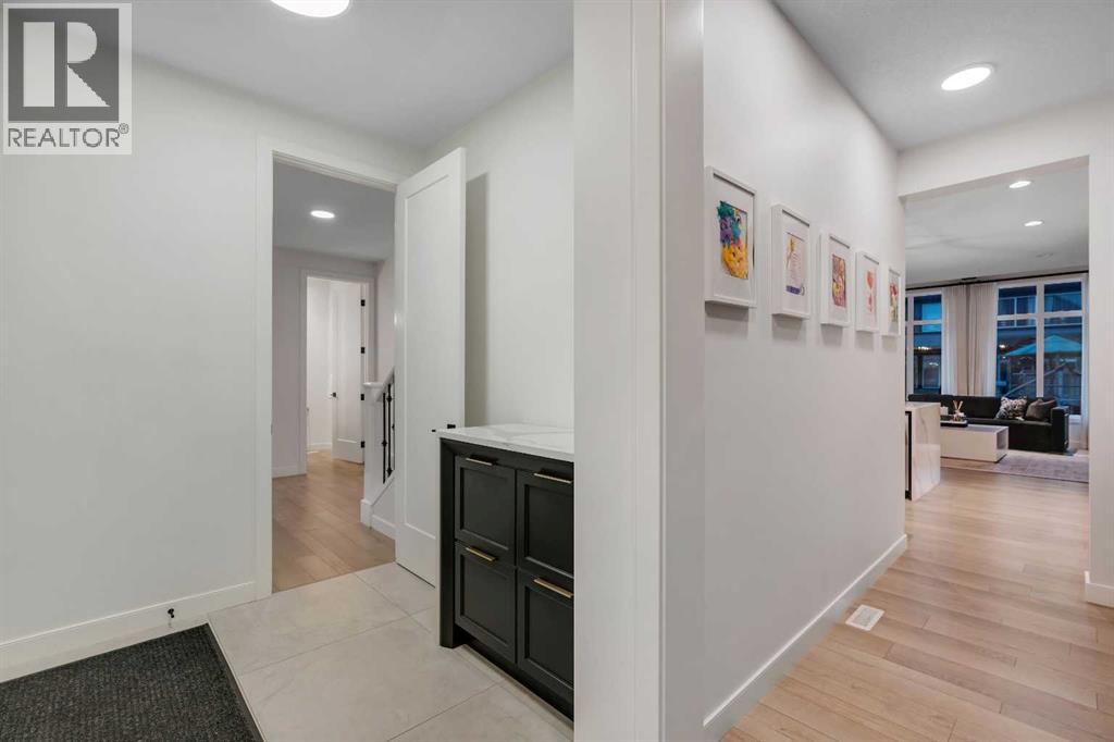 8 Mahogany Cape Se, Calgary, Alberta  T3M 2S2 - Photo 26 - A2261706