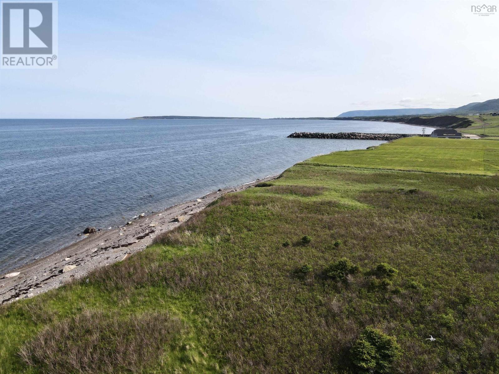 Cabot Trail, Grand Étang, Nova Scotia  B0E 1L0 - Photo 25 - 202515928