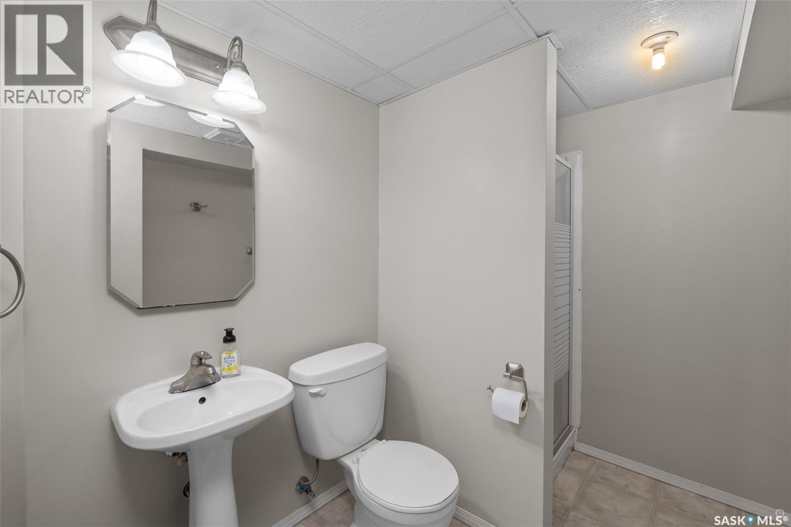 607 20th Street W, Prince Albert, Saskatchewan  S6V 4H4 - Photo 25 - SK020060