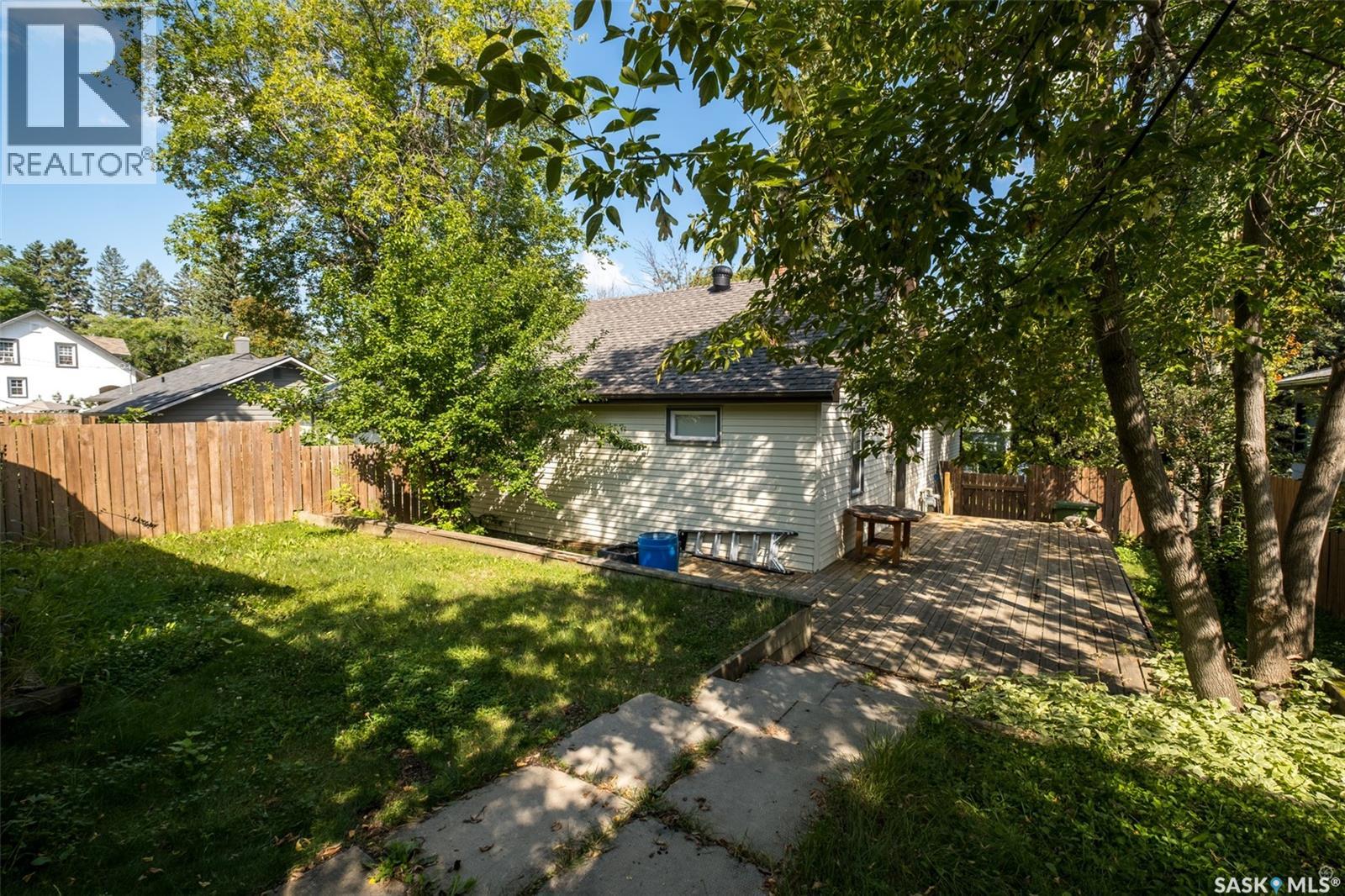 607 20th Street W, Prince Albert, Saskatchewan  S6V 4H4 - Photo 34 - SK020060