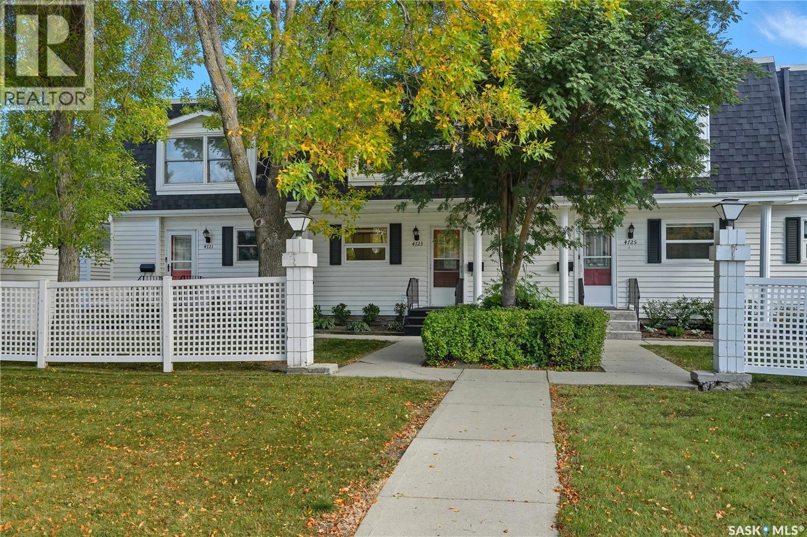 4723 Pasqua Street, Regina, Saskatchewan  S4S 6N7 - Photo 1 - SK020054