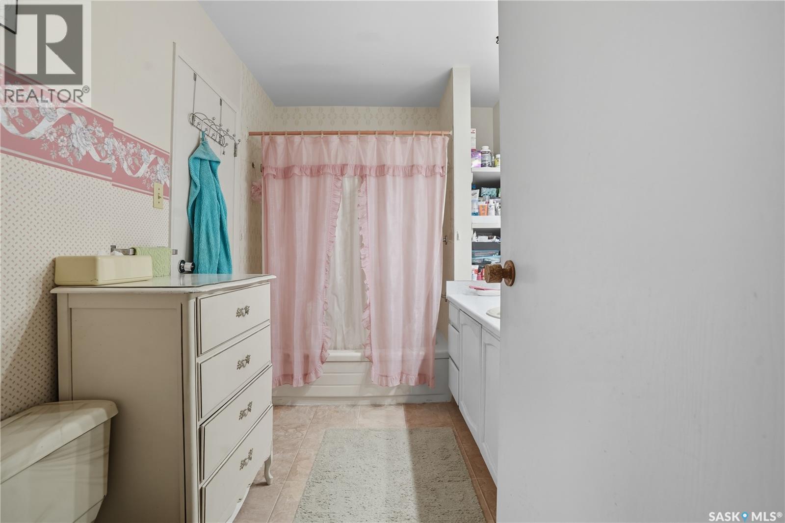 4723 Pasqua Street, Regina, Saskatchewan  S4S 6N7 - Photo 28 - SK020054